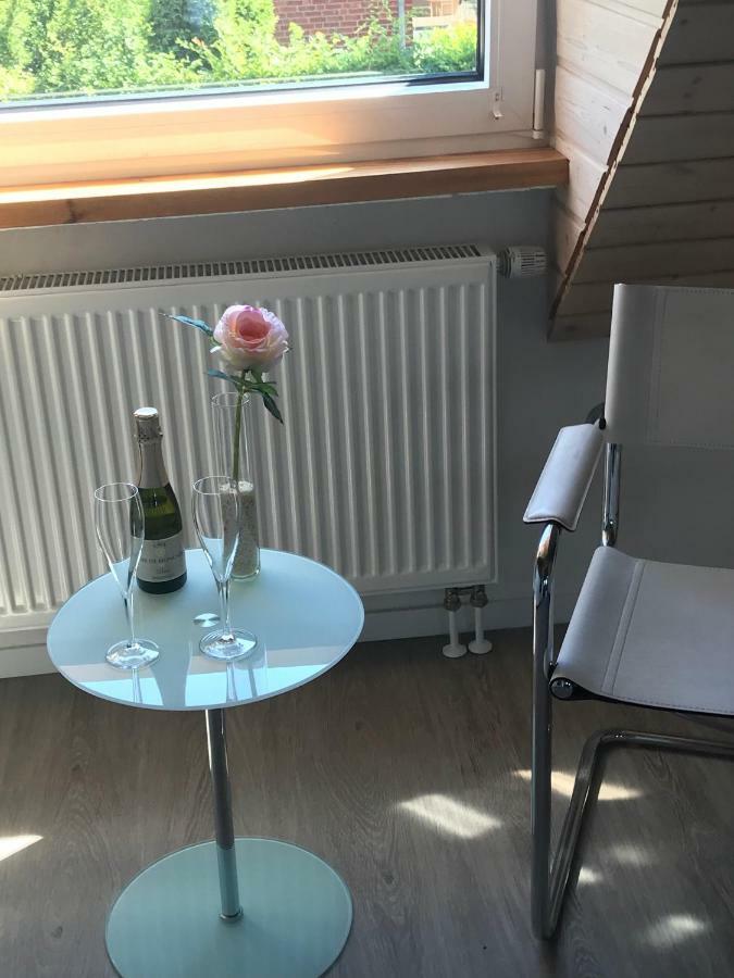 Appartement Ginstertraum Luneburg Bagian luar foto